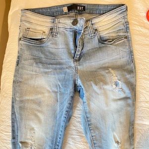 Kit From the Kloth Lightwash Jeans